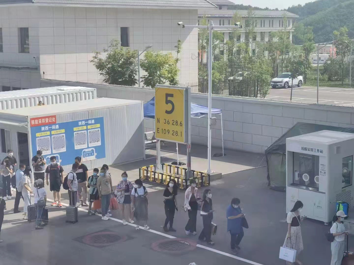 “便民核酸檢測(cè)采樣亭”即到即采，德瀾仕5.0時(shí)代來(lái)了